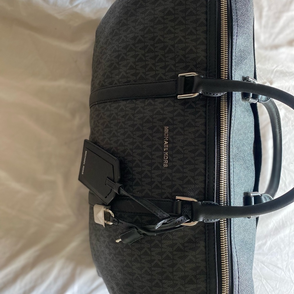Michael Kors Weekend/Carry On bag